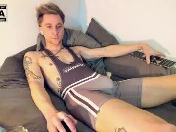 Freechat kinky_spidey on Chaturbate