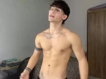 Freechat kisan_smith on Chaturbate