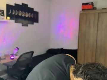 Freechat kisan_smith on Chaturbate