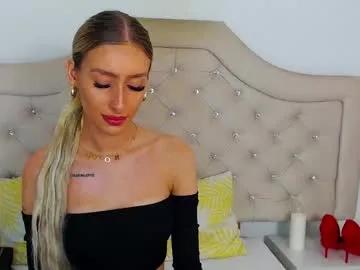 Group kissnatalie on Chaturbate