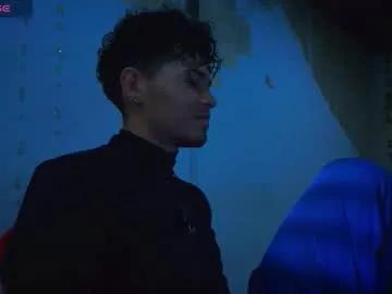 kisstarxxx on Chaturbate