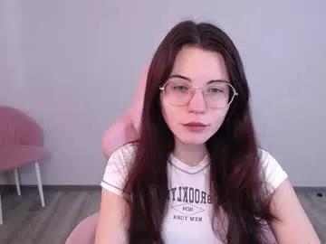 Freechat kisulya_meow246 on Chaturbate