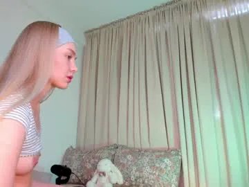 kitty__sophie on Chaturbate