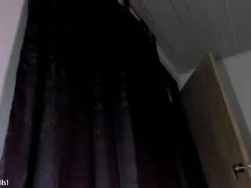 kortneyhills on Chaturbate