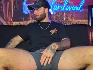 lancehardwood222 on Chaturbate