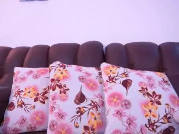 lara_giraldo on Chaturbate