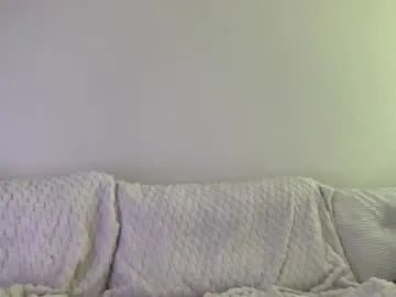 latinadancer23 on Chaturbate