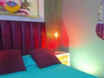 laura_aristizabal_19 from Chaturbate
