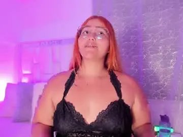 leahbarker on Chaturbate