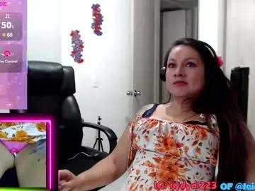 Freechat leidycrstnch21 on Chaturbate