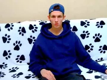 lester_broo on Chaturbate