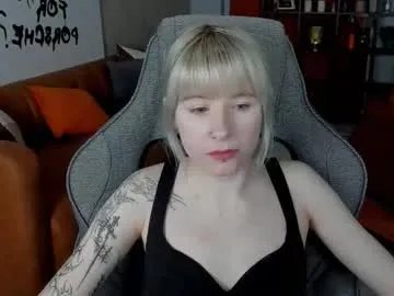 Freechat lexiwenford on Chaturbate