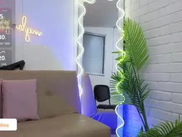 Freechat lexy_tay on Chaturbate