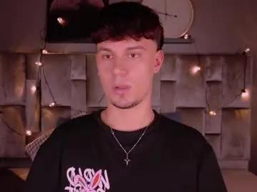 Explore Chaturbate's Liamthunder05_ liamthunder05_ from Chaturbate