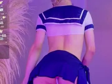 liiamluna on Chaturbate