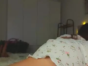 lili__roze_ on Chaturbate