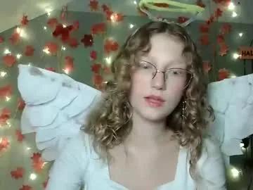 lily_tayberry on Chaturbate 