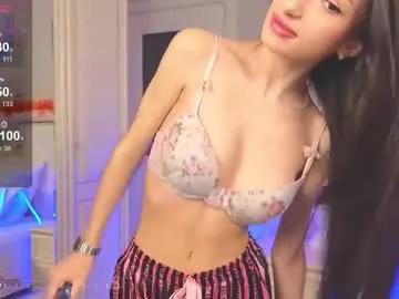Discover Chaturbate's Lina_robbins lina_robbins from Chaturbate