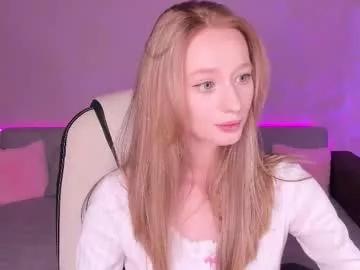 Private lissa__fox on Chaturbate
