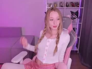 Private lissa__fox on Chaturbate