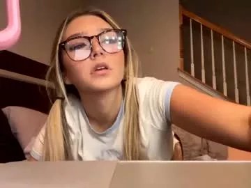 Freechat livvywinters on Chaturbate