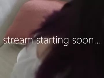 Freechat lizmreow on Chaturbate