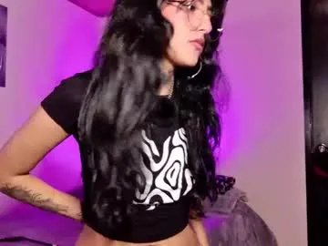 lolaleah_ on Chaturbate