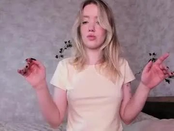 Freechat lollipops6666 on Chaturbate