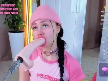 loney__tunes on Chaturbate 