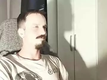 Freechat lookaz4010 on Chaturbate