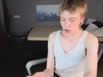louie_evans on Chaturbate 
