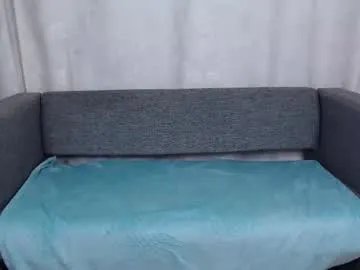 love_bella_ on Chaturbate