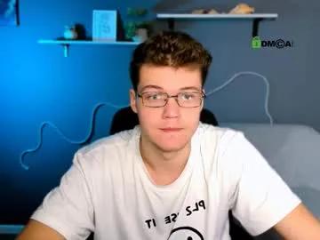 Group lucas_long_ on Chaturbate