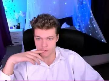 Group lucas_long_ on Chaturbate