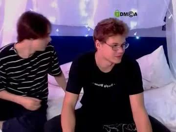 Group lucas_long_ on Chaturbate