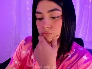 Freechat lucy266_ on Chaturbate