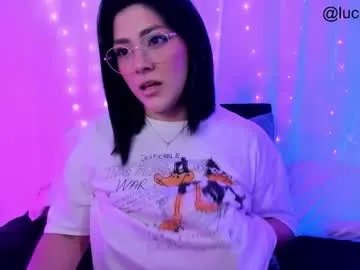 Freechat lucy266_ on Chaturbate
