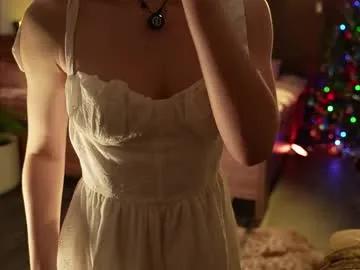 lunalike on Chaturbate