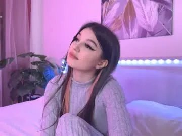 lunavine on Chaturbate