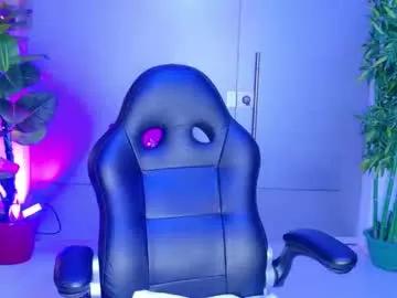 malaikabrown from Chaturbate