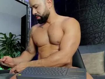 maofenix on Chaturbate