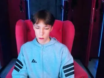 Freechat mark_branston on Chaturbate