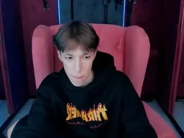 Freechat mark_branston on Chaturbate