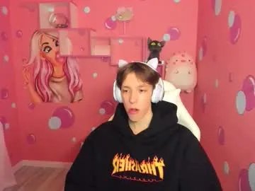 Freechat mark_branston on Chaturbate