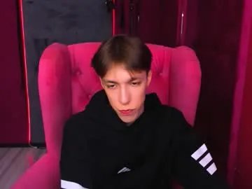 Freechat mark_branston on Chaturbate