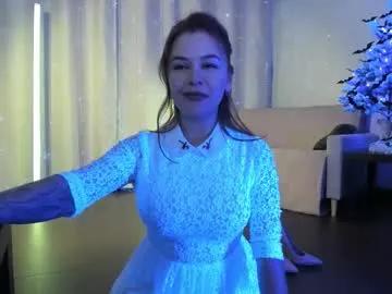 mary_julia from Chaturbate