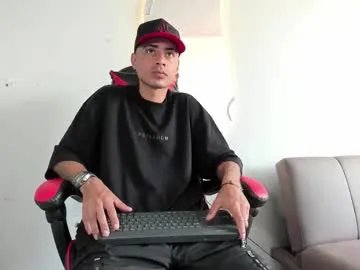 matthewcullenn —  Goal: cum in public #Bigcock #bigballs #master #muscle #cum [538 tokens remaining]