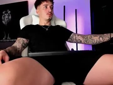 Freechat mattytwink69 on Chaturbate