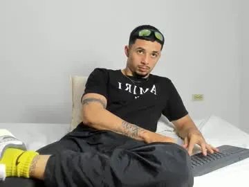 max_jowel on Chaturbate