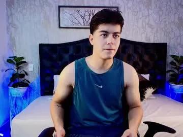 maxxicruz from Chaturbate